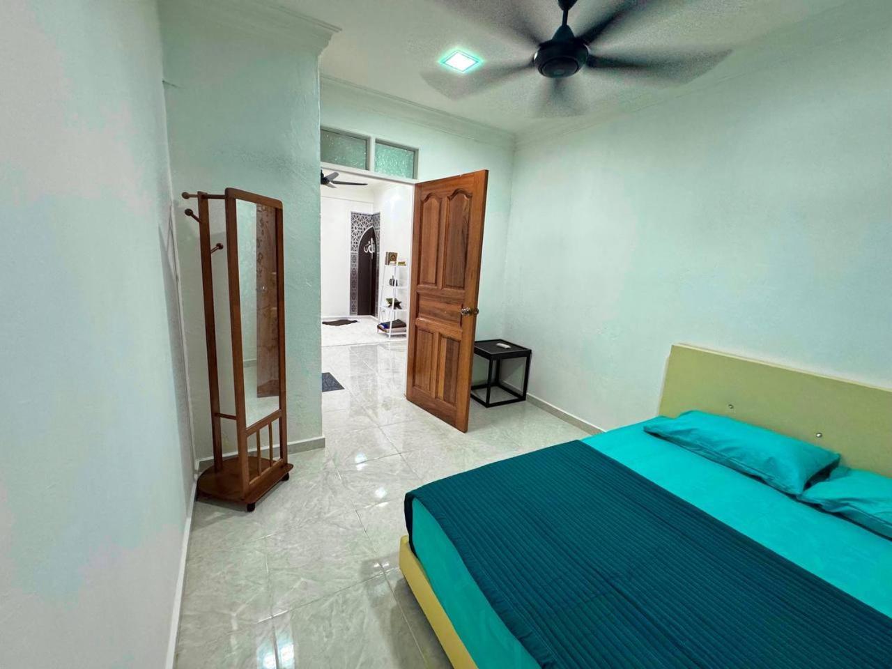 Ibai Golf Home Resort Homestay Kuala Terengganu Exterior photo