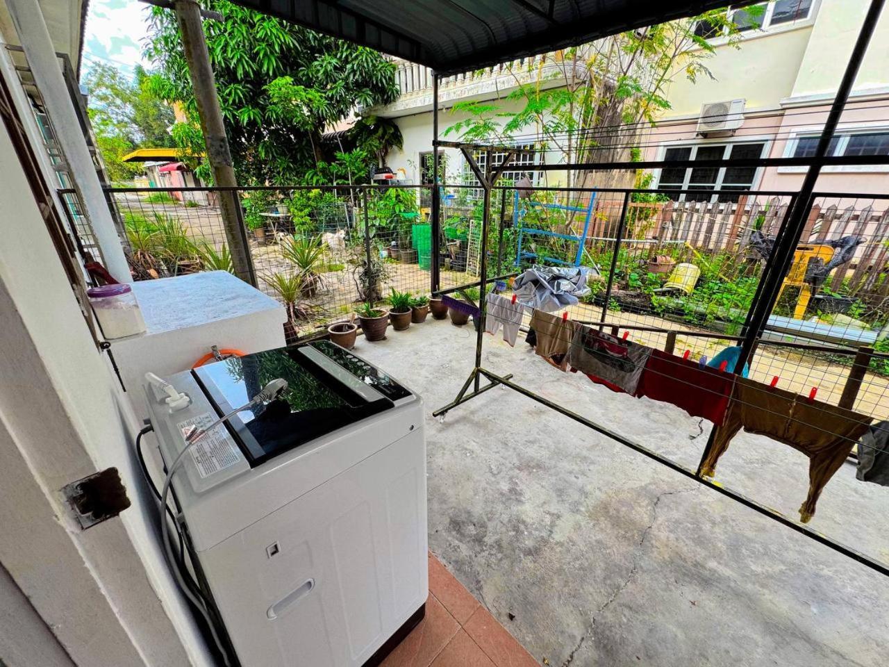 Ibai Golf Home Resort Homestay Kuala Terengganu Exterior photo