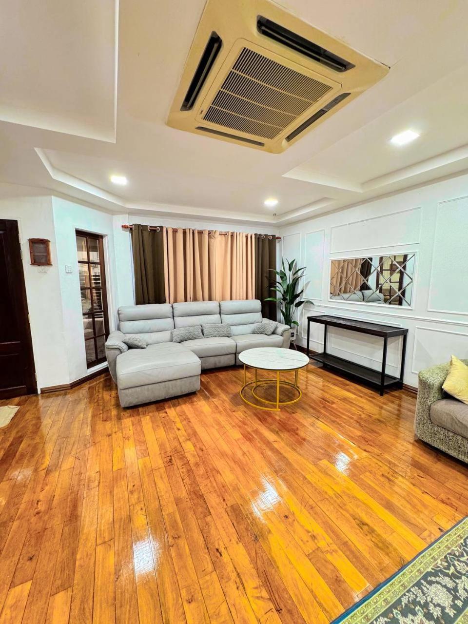 Ibai Golf Home Resort Homestay Kuala Terengganu Exterior photo