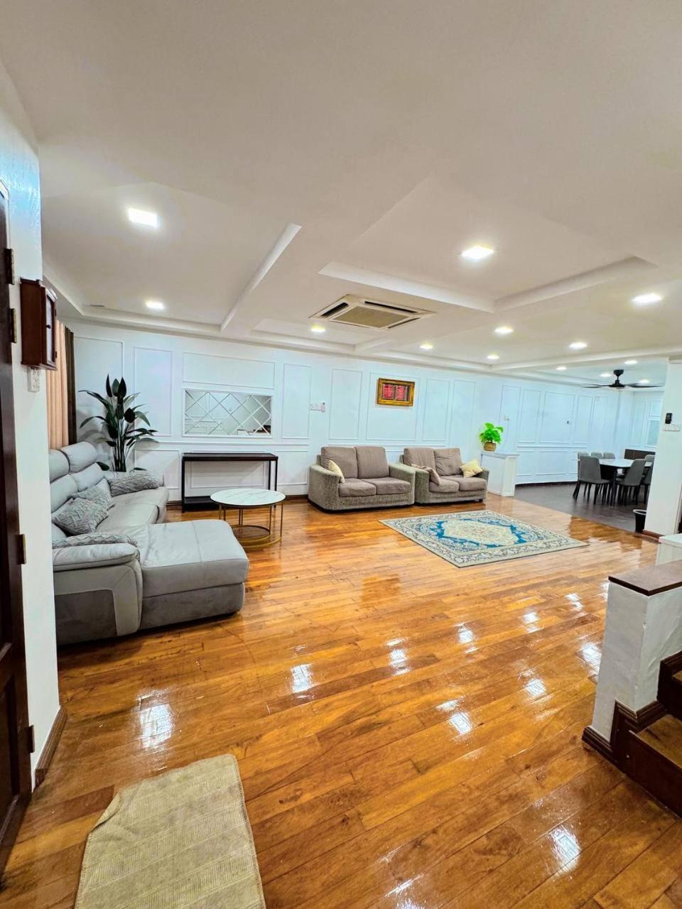 Ibai Golf Home Resort Homestay Kuala Terengganu Exterior photo